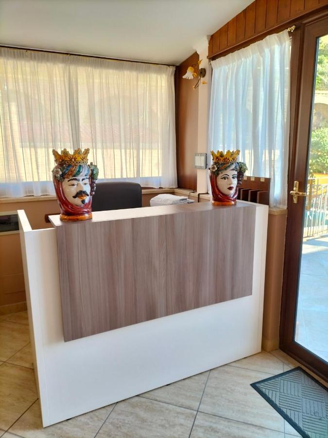 Villa Gloria Gaggi ภายนอก รูปภาพ