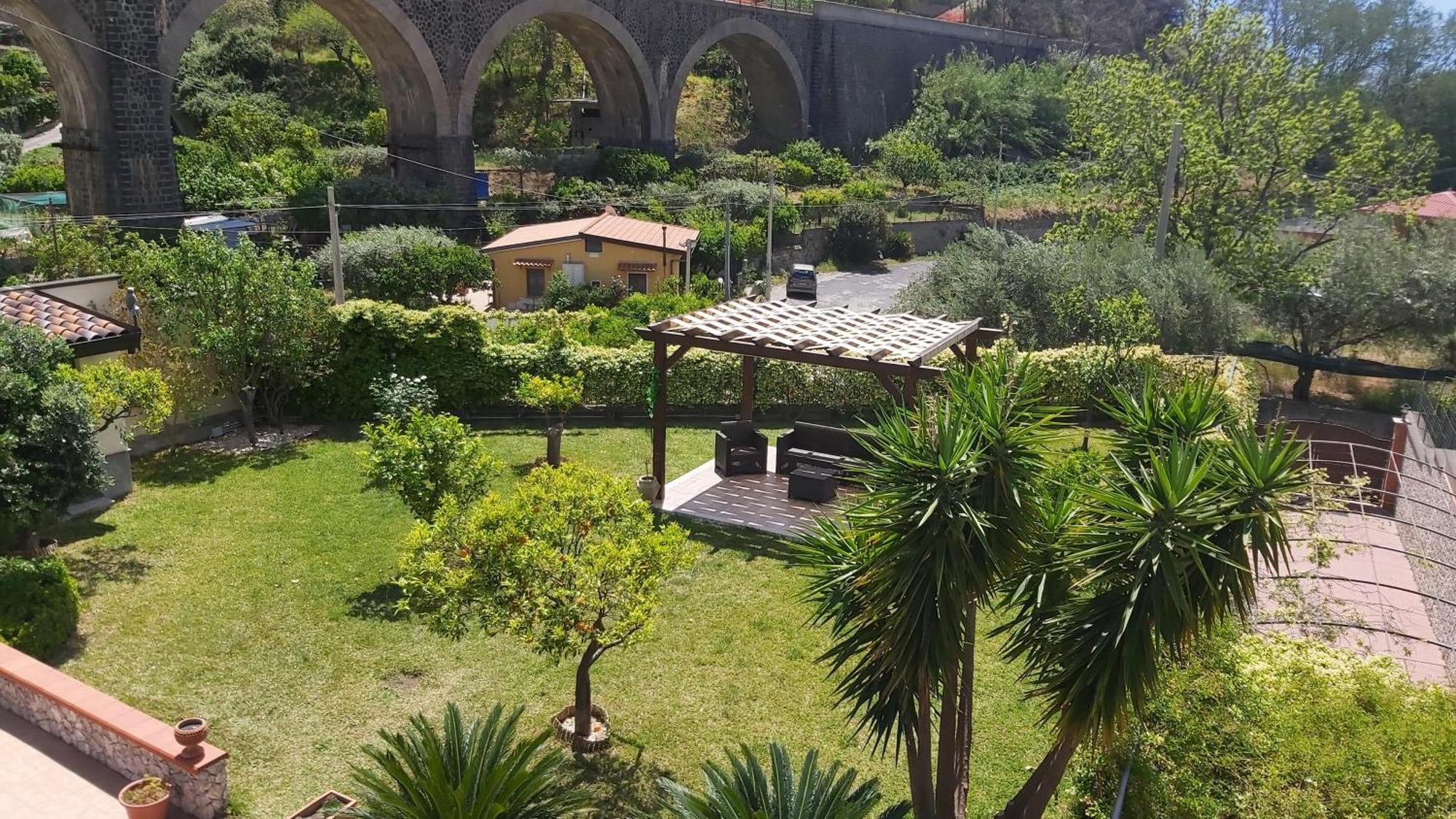 Villa Gloria Gaggi ภายนอก รูปภาพ